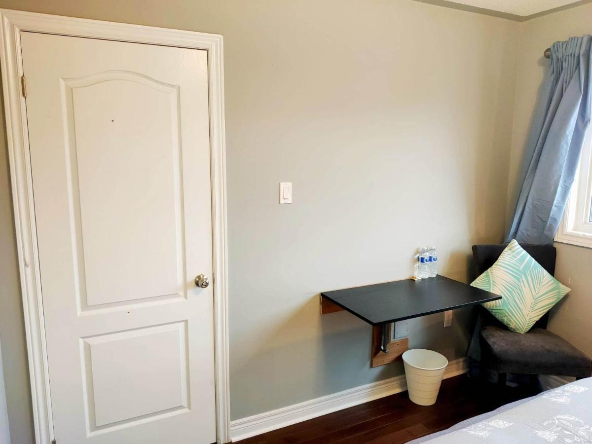 Affordable Room With Free Parking In Newmarket On Dış mekan fotoğraf