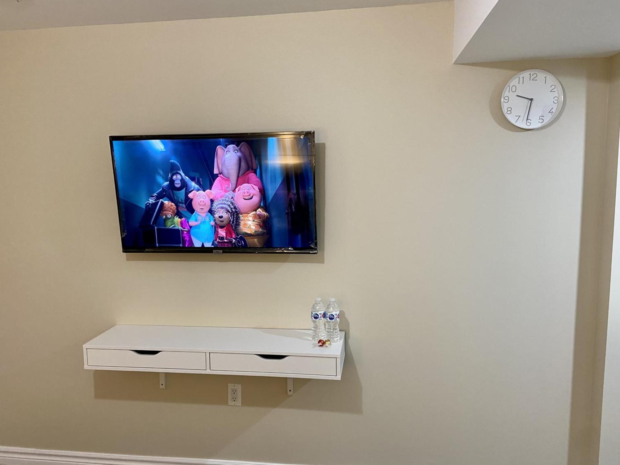 Affordable Room With Free Parking In Newmarket On Dış mekan fotoğraf
